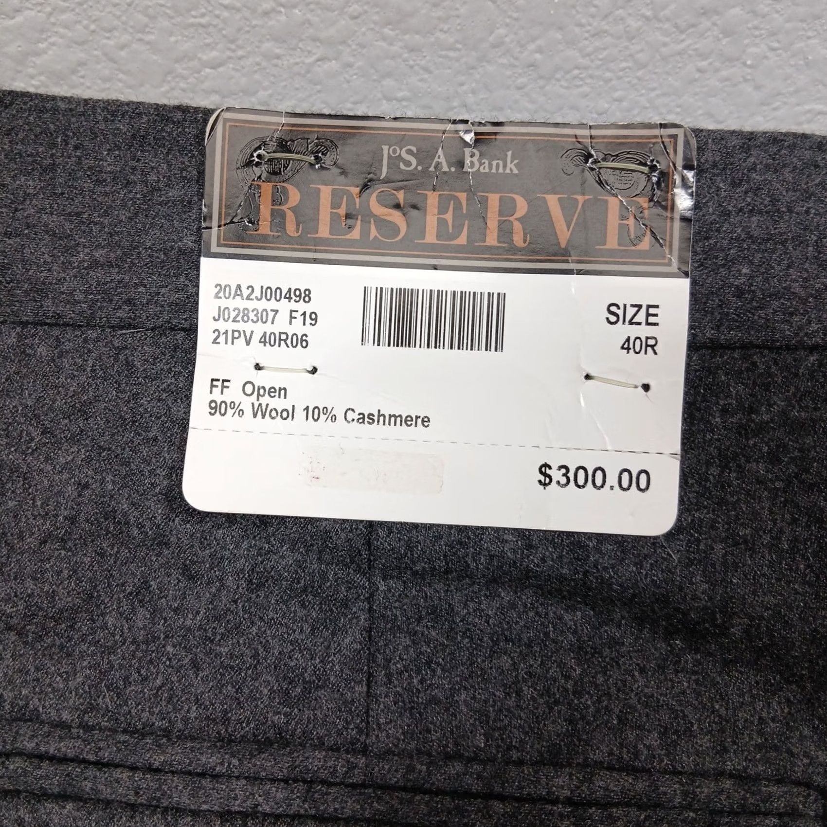 Jos. A. Bank Jos. A. Bank Reserve Pants Men 40R Gray Wool Cashmere Zignone Italy Fabric NWT Size US 40 / EU 56 - 5 Thumbnail