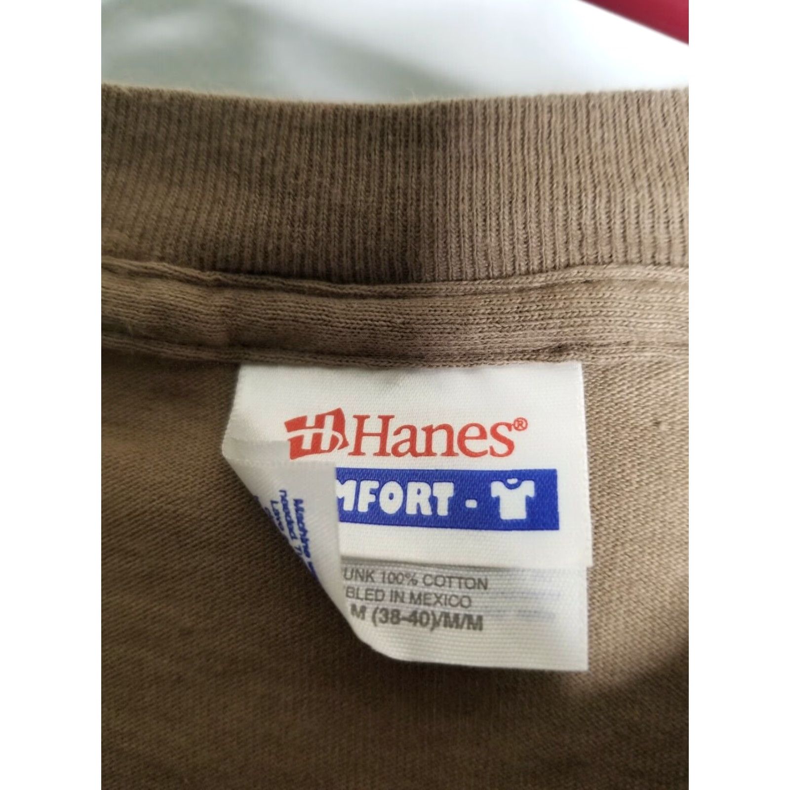 Hanes Hanes Retro T-Shirt Village 18 Movie THEATRE Mens M Brown Short Sleeve Crew Neck 100% Cotton Size US M / EU 48-50 / 2 - 5 Thumbnail