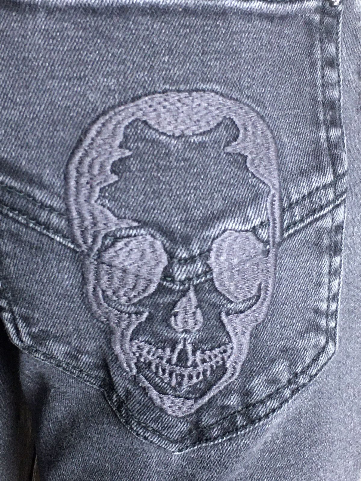 Zadig & Voltaire Zadig & Voltaire Grey Skull Logo Slim Jeans Pants XS Size 25" / US 0 / IT 36 - 9 Thumbnail