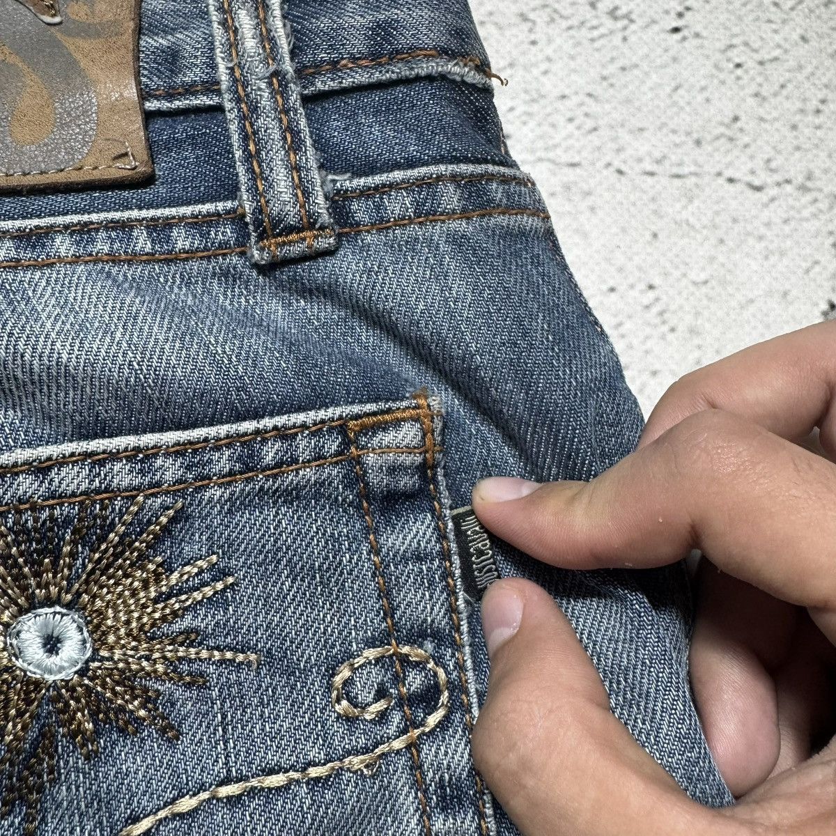 Just Cavalli just cavalli flared distressed jeans with big logo archive Size 29" - 3 Thumbnail