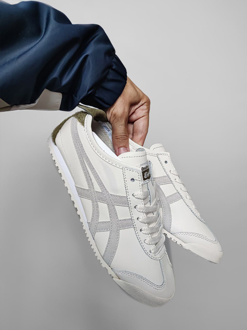 Asics × Onitsuka Tiger × Vintage Vintage Asics Onitsuka Tiger White Shoes 66 Kill Bill Size US 9 / EU 42 - 14 Thumbnail