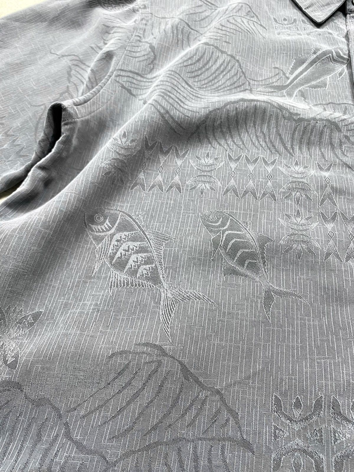 Quiksilver Vintage Quiksilver Embroidered Shirt Tee Surf Style Oakley Size US L / EU 52-54 / 3 - 12 Thumbnail