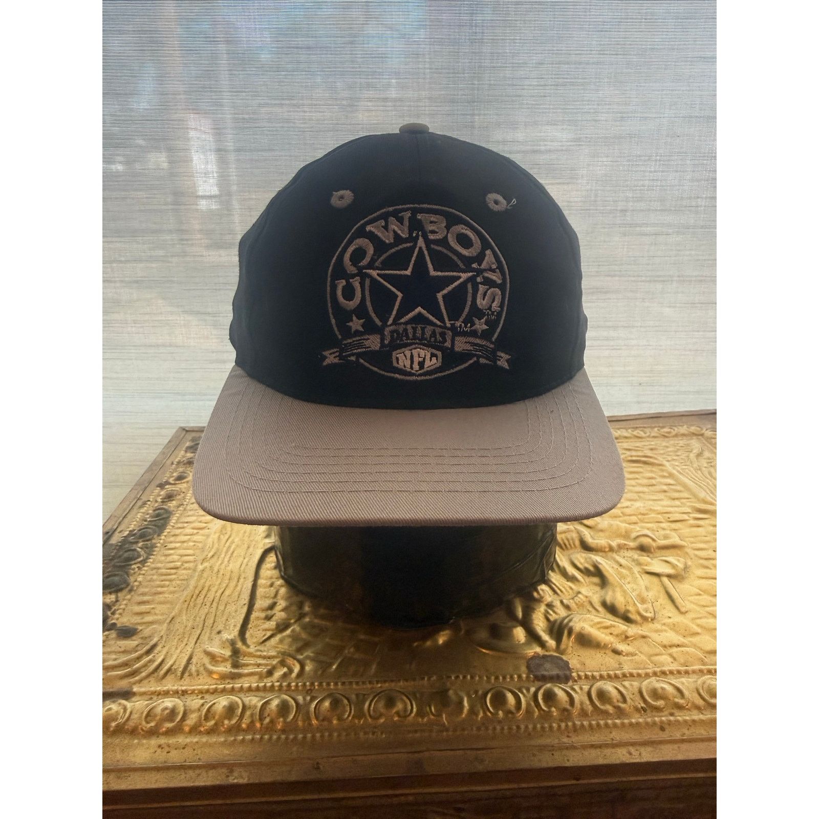 NFL Youth Dallas Cowboys Vintage SnapBack New With Tags Size ONE SIZE - 1 Thumbnail