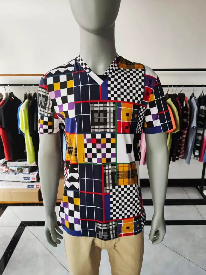 Versace Versace Checkerboard cotton men's short-sleeved T-shirt Size US S / EU 44-46 / 1 - 1 Thumbnail