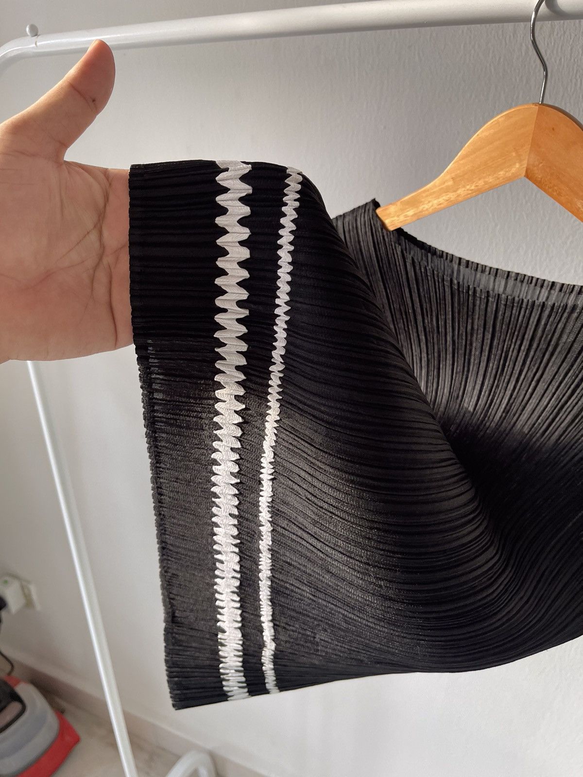 Issey Miyake × Pleats Please Issey Miyake Pleats Please Issey Miyake Sleeveless Top Size US XS / EU 42 / 0 - 7 Thumbnail