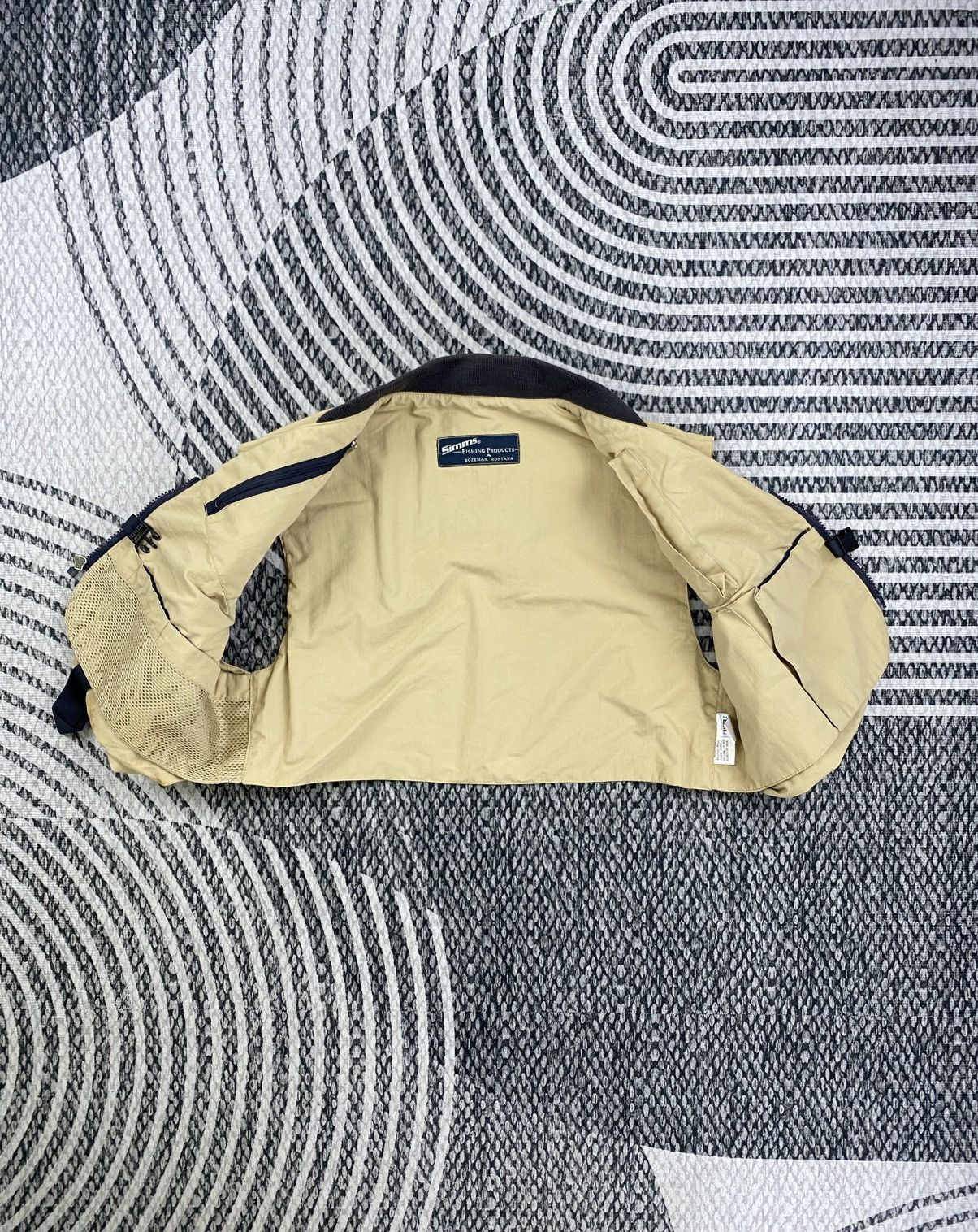 Simms Vintage Simms Multi pocket Fly Fishing Guide Vest Size US M / EU 48-50 / 2 - 5 Thumbnail