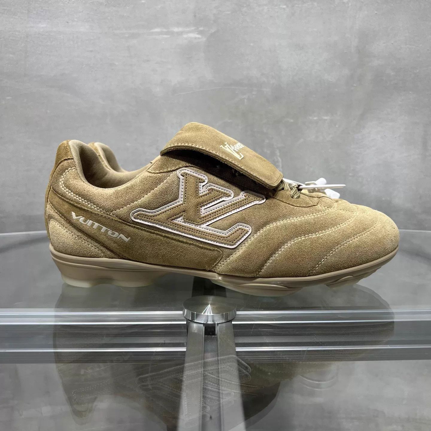 Louis Vuitton LV Footprint Soccer Shoes Khaki UK6.5/40.5 Size US 7.5 / EU 40-41 - 4 Thumbnail