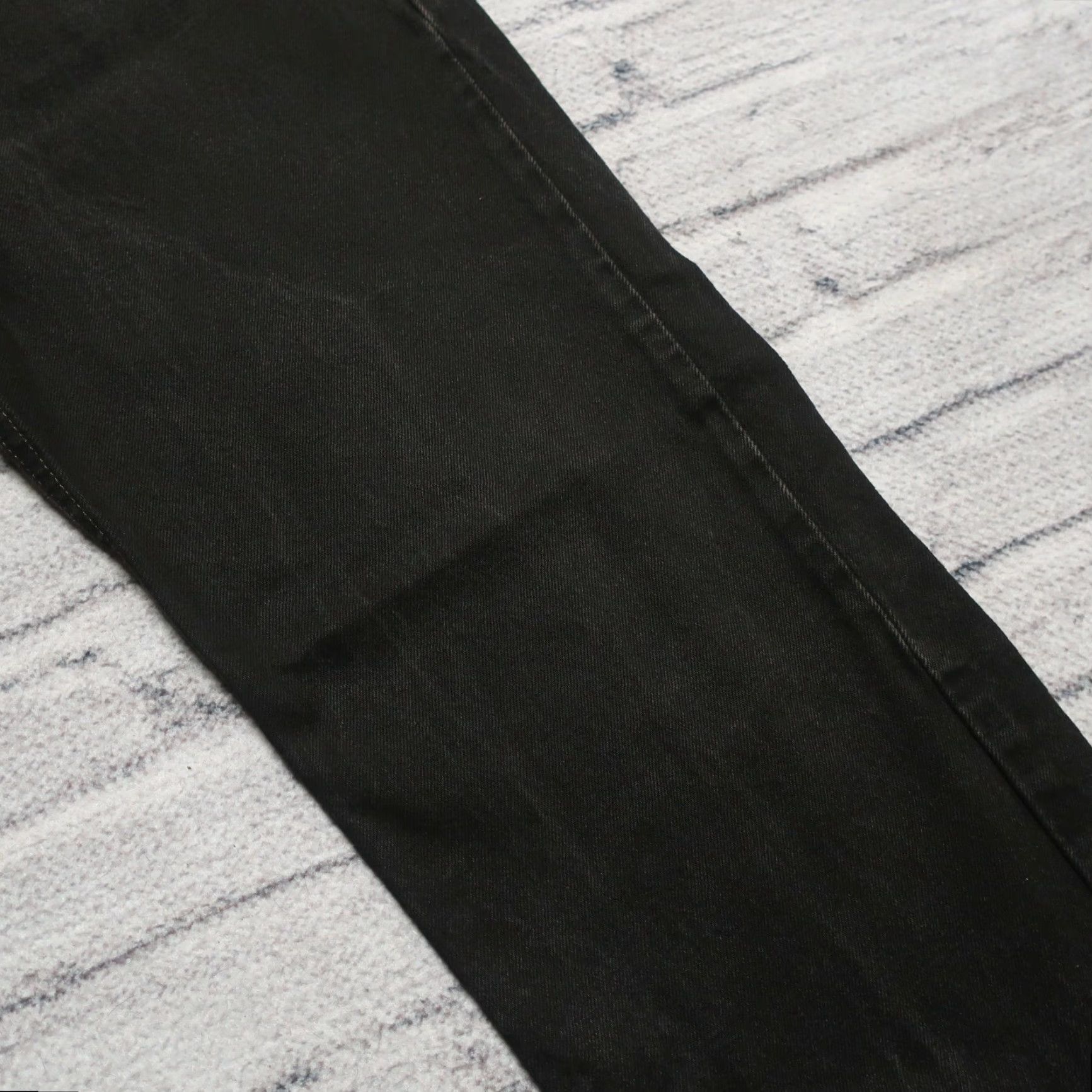 Levi's VINTAGE Levis 505 Denim Jeans Men Black 33 32 1/2 80s 03 Slim Straight Zip Levis 505 Jeans Mens Black Size 33 Size US 33 - 4 Thumbnail