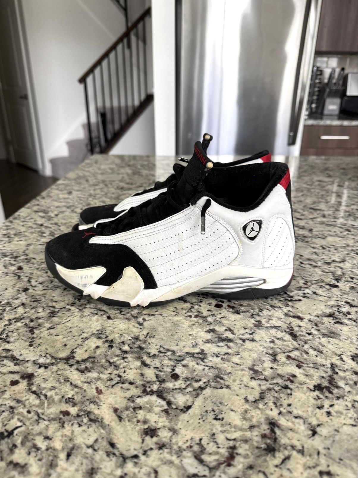 Jordan 14 Retro “Black Toe” 2006