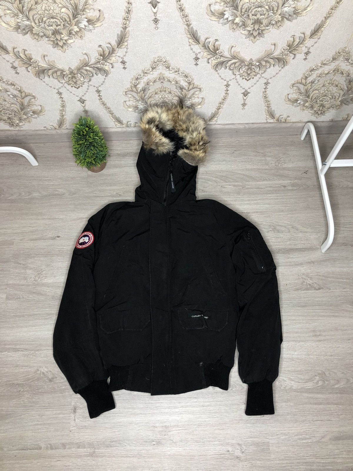 image of Down Jacket Canada Goose in Black, Men's (Size Small)