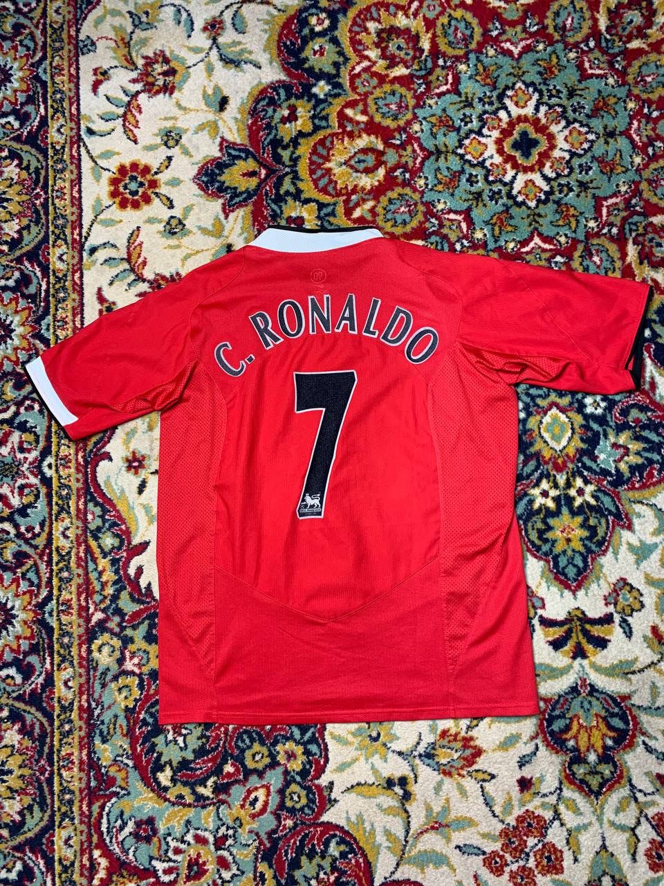 Nike MANCHESTER UNITED FOOTBALL 2004-06 HOME SHIRT JERSEY RONALDO Size US L / EU 52-54 / 3 - 3 Thumbnail
