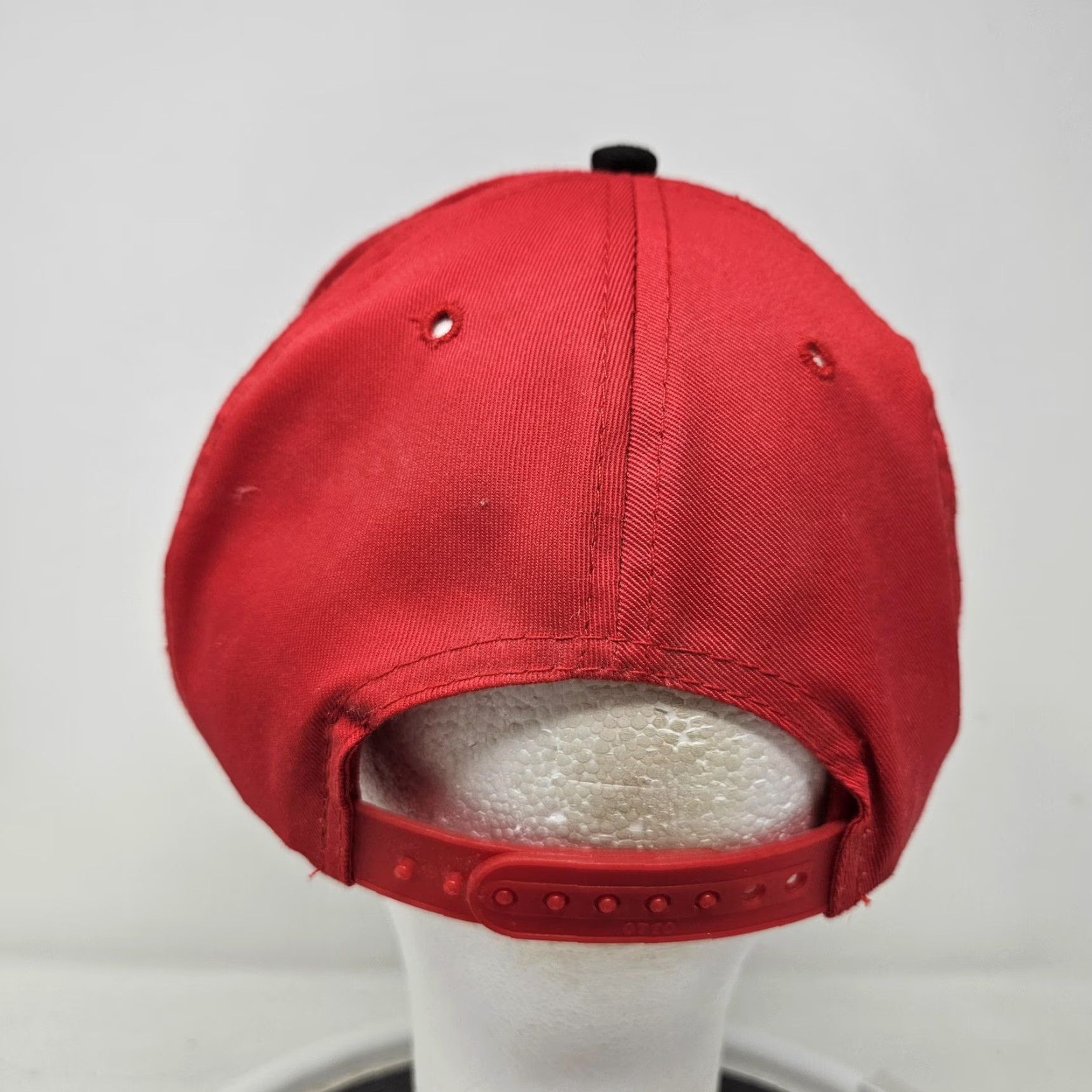 Vintage VINTAGE Brock Hat Cap Snap Back Red Black Otto Cap Mens Promo Advertising Logo Snapback One Size Red Mens Advertising Logo Size ONE SIZE - 4 Thumbnail