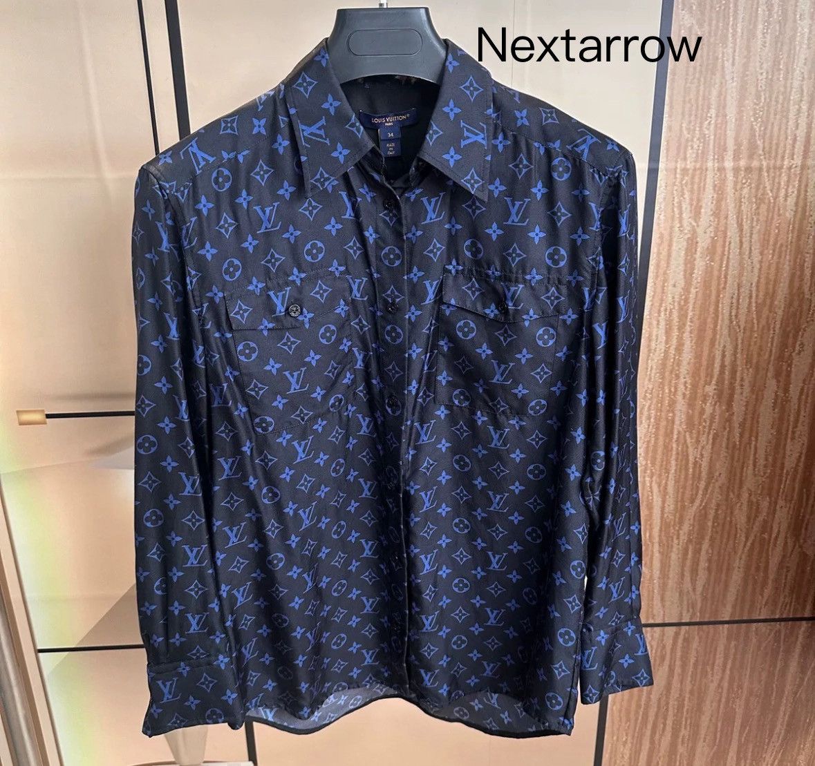 Louis Vuitton Louis Vuitton 24 new blue floral mulberry silk shirt Size US M / EU 48-50 / 2 - 1 Thumbnail