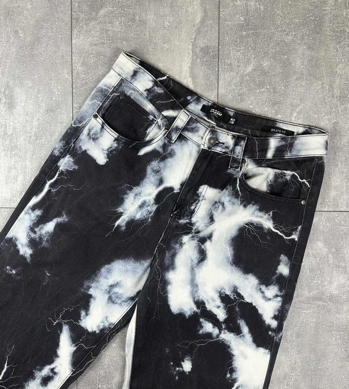 Jaded London Jaded London Lighting Cloud Print Scate Denim Jeans Pants Size US 32 / EU 48 - 9 Thumbnail