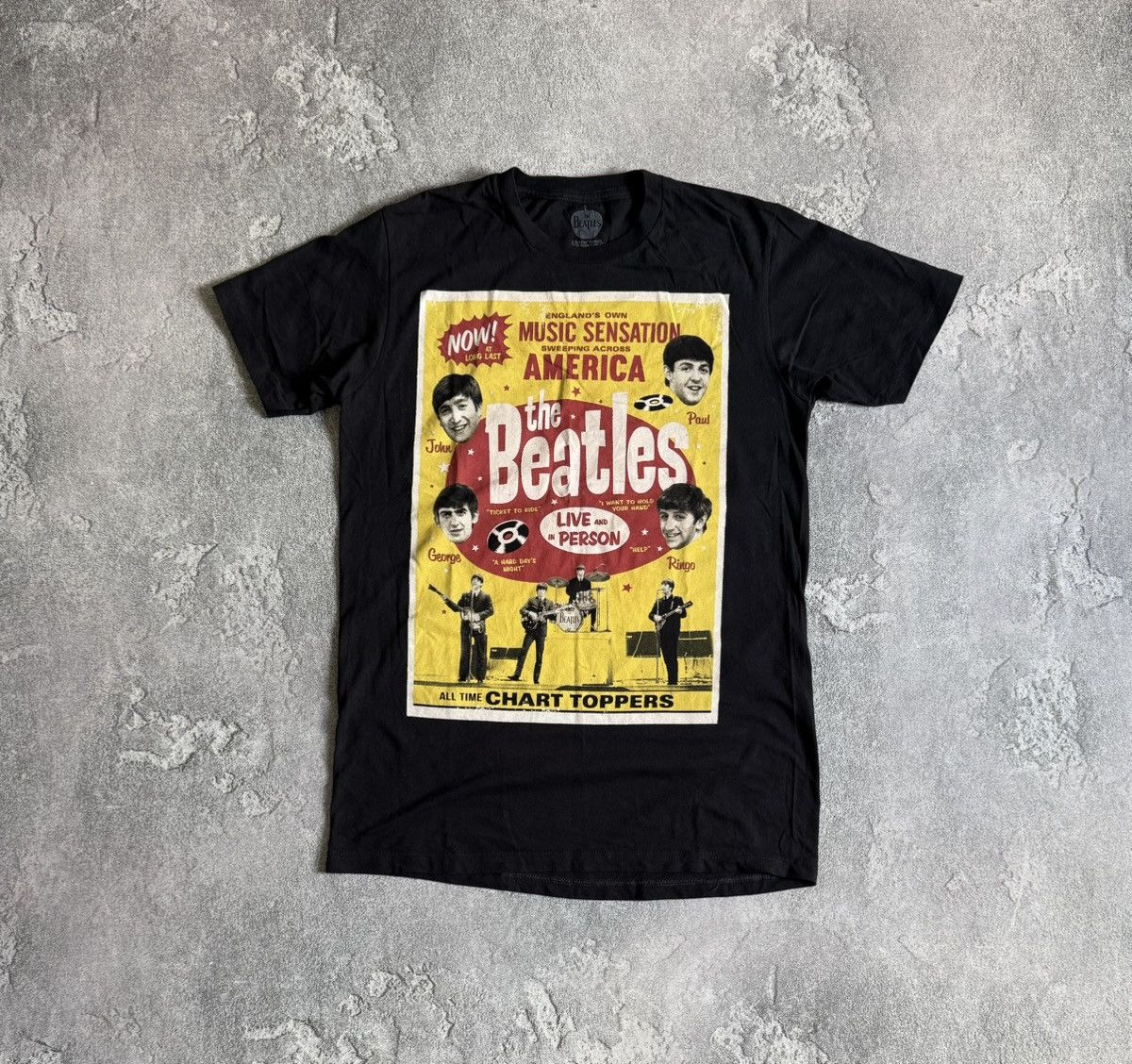 Band Tees The Beatles 2014 M/size big logo tee T-shirt tank vintage Size US M / EU 48-50 / 2 - 5 Thumbnail