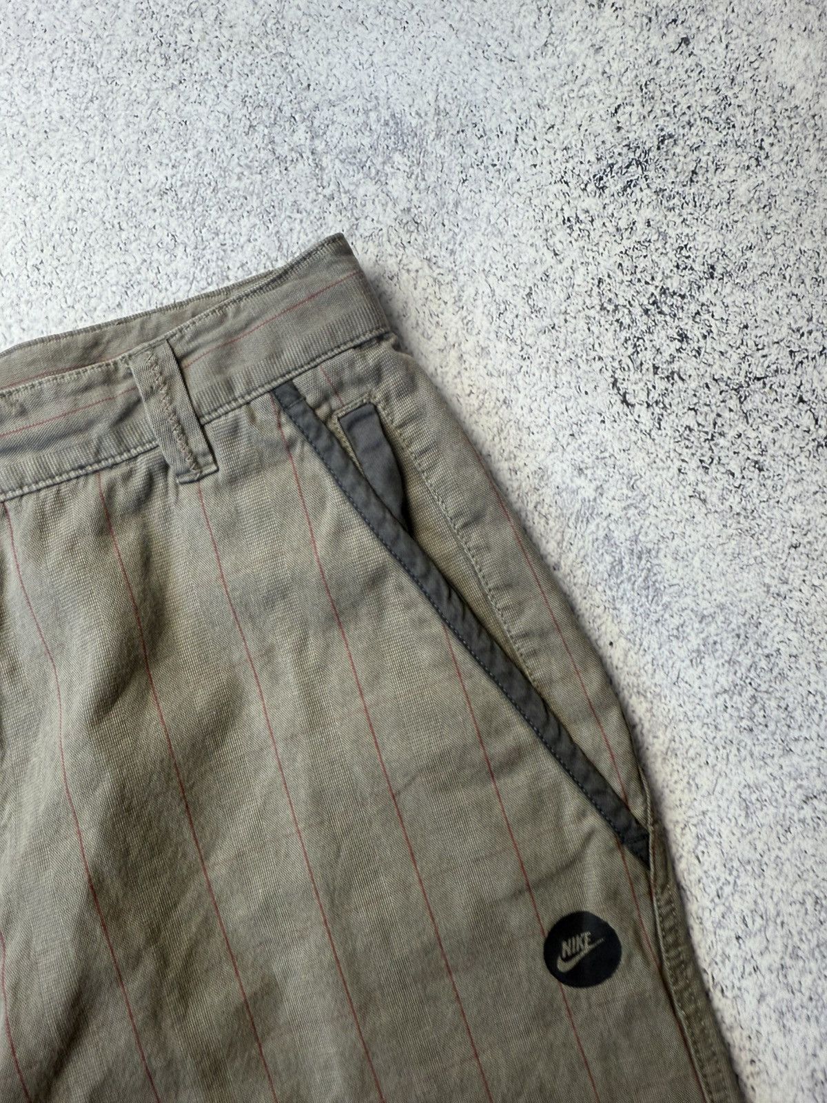 Nike Vintage Nike Shorts Japanese Y2K Size US 32 / EU 48 - 15 Thumbnail