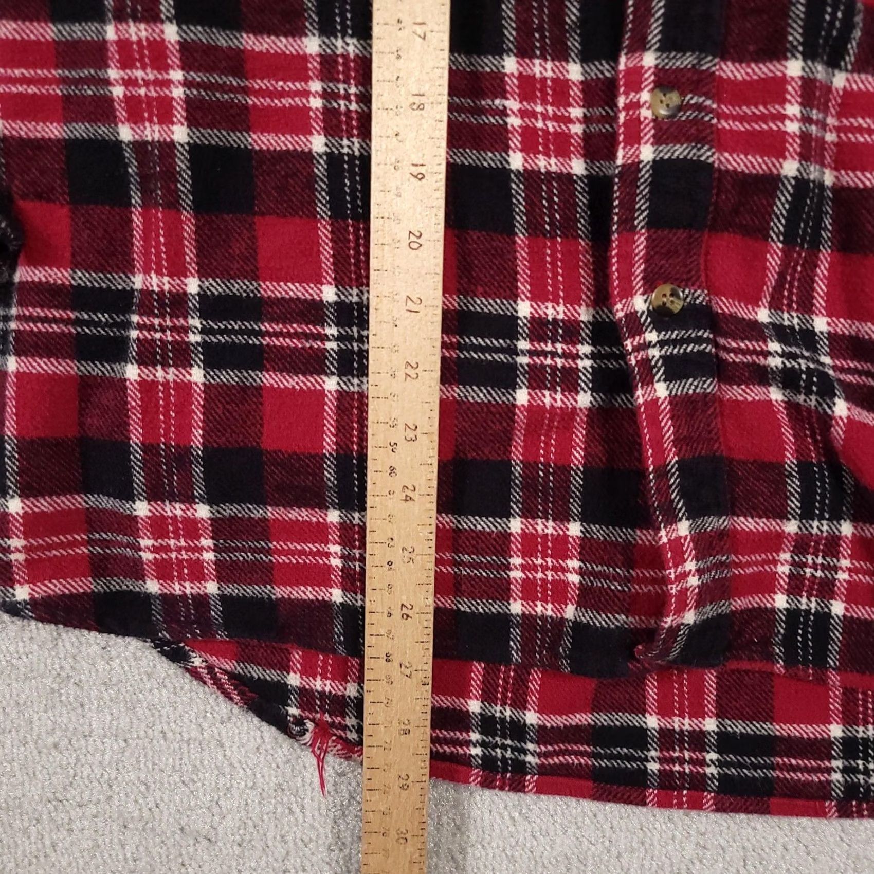 Vintage Sandy River Shirt Mens XL Red Black Plaid Flannel Button Up Long Sleeve Workwear Size US XL / EU 56 / 4 - 7 Thumbnail