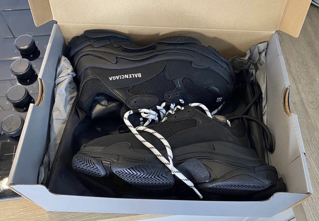 Balenciaga Balenciaga Triple S Black Size US 8 / IT 38 - 2 Thumbnail
