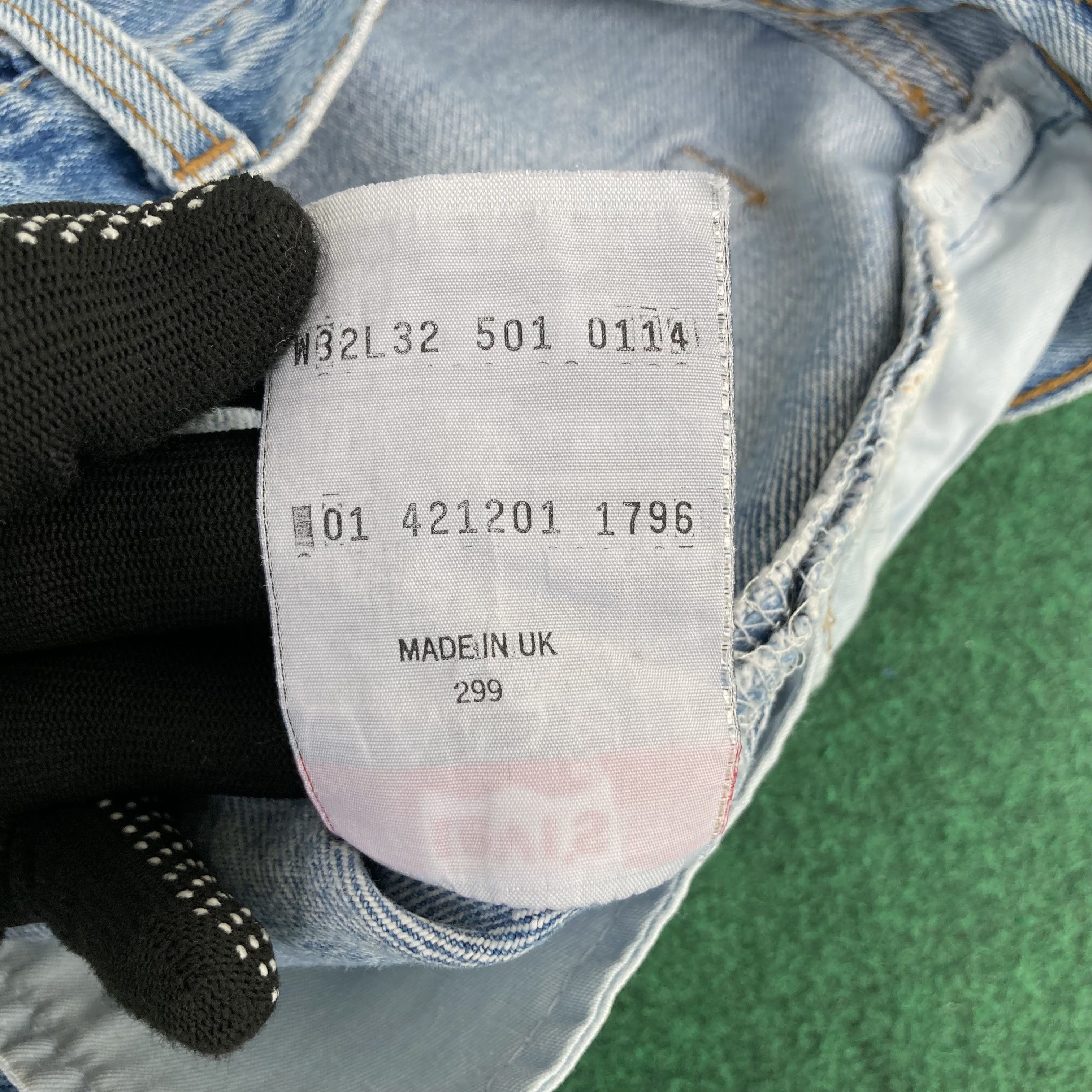 Levi's × Vintage Vtg Levis 501 Short Jorts Ripped Punk Grunge Jeans Size US 29 - 5 Thumbnail