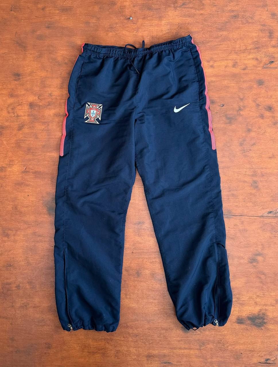 Nike Portugal 2009/2010 Nike Drill Nylon Football Pants sz S Size US 28 / EU 44 - 1 Thumbnail