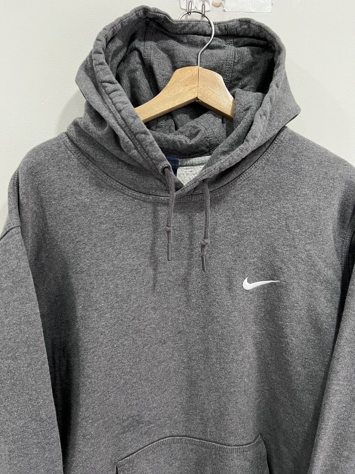 Nike Vintage Y2K Nike Swoosh Hoodie Sweater check Size US XL / EU 56 / 4 - 2 Thumbnail