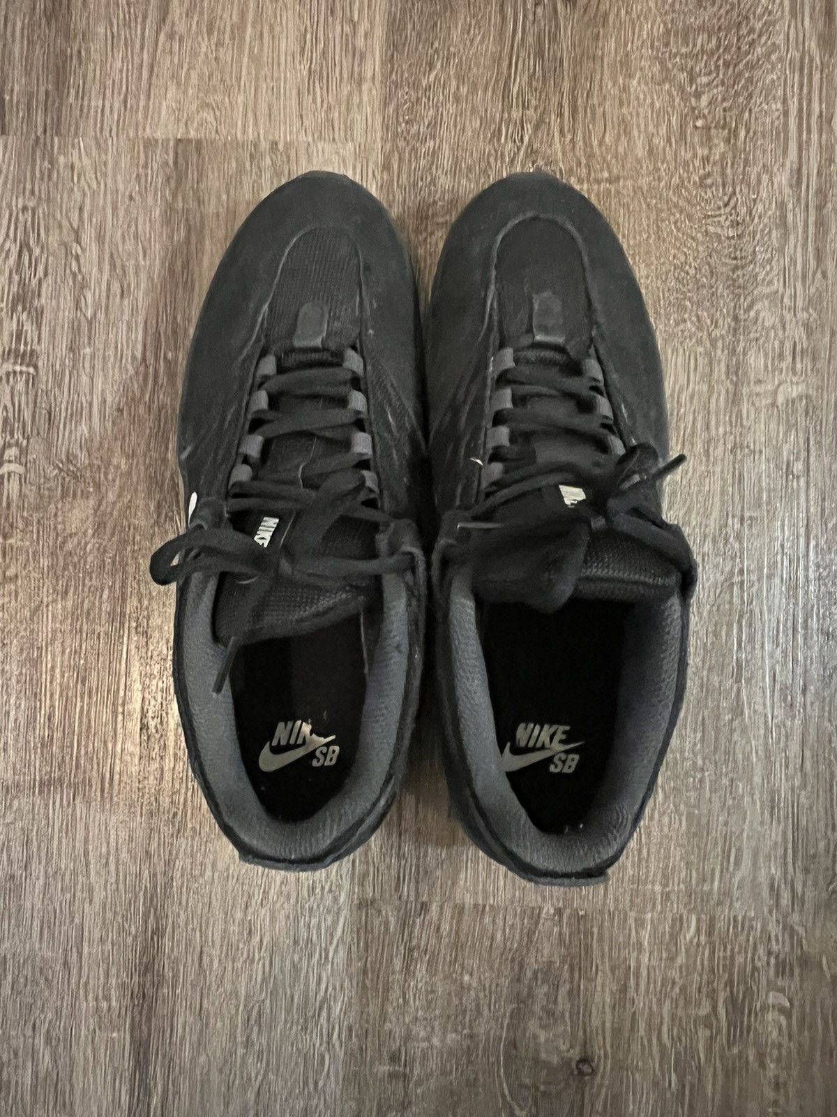Nike Nike SB Black Vertebrae Size 8.5 Size US 8.5 / EU 41-42 - 3 Thumbnail