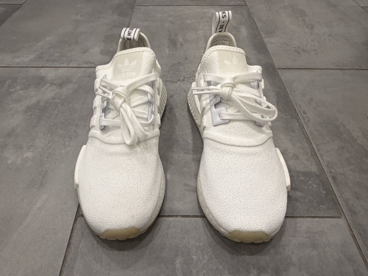 Adidas Adidas NMD_R1 'Triple White' BD7746 Size US 8.5 / EU 41-42 - 3 Thumbnail