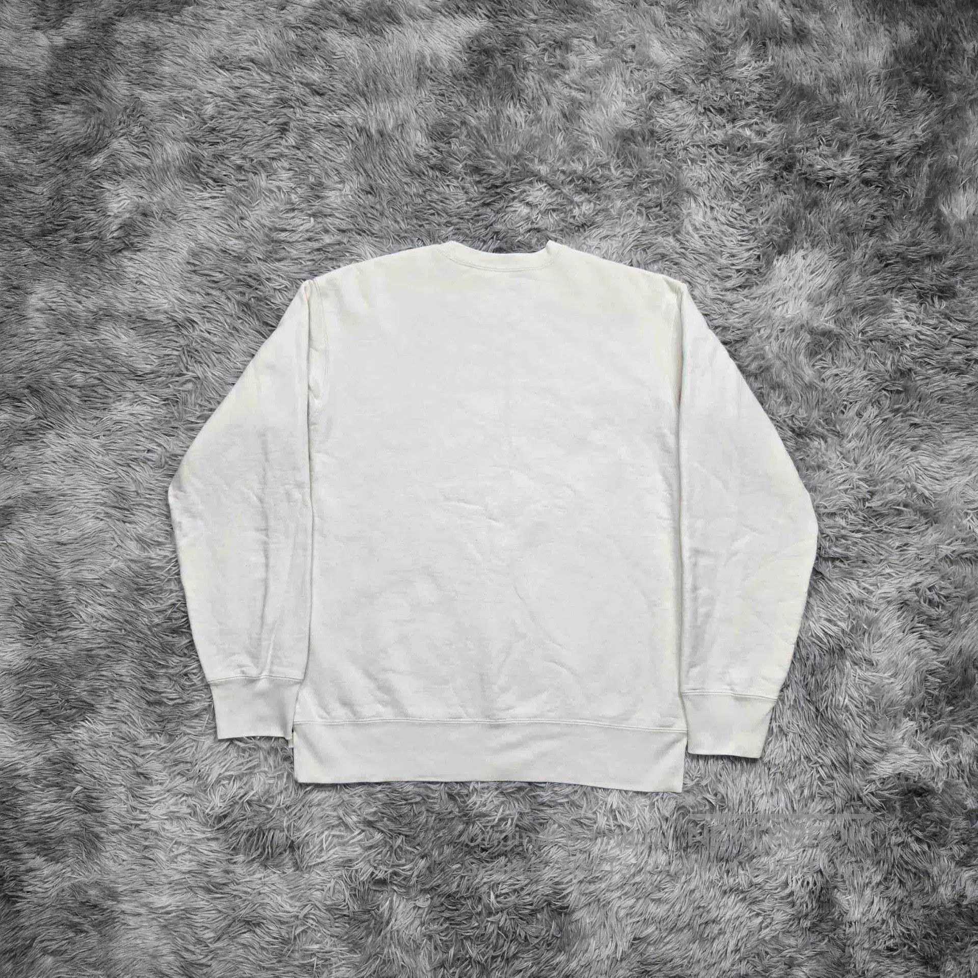 Supreme supreme fw19 small box crewneck sweatshirt. Size US L / EU 52-54 / 3 - 2 Thumbnail