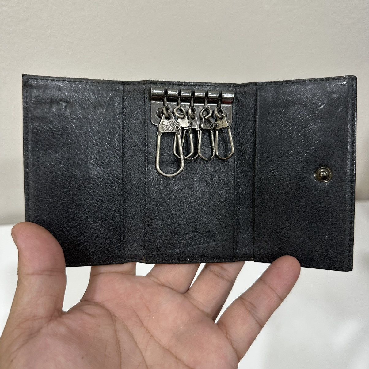Jean Paul Gaultier ‼️YES‼️ JEAN PAUL GAULTIER KEY HOLDER Size ONE SIZE - 4 Thumbnail