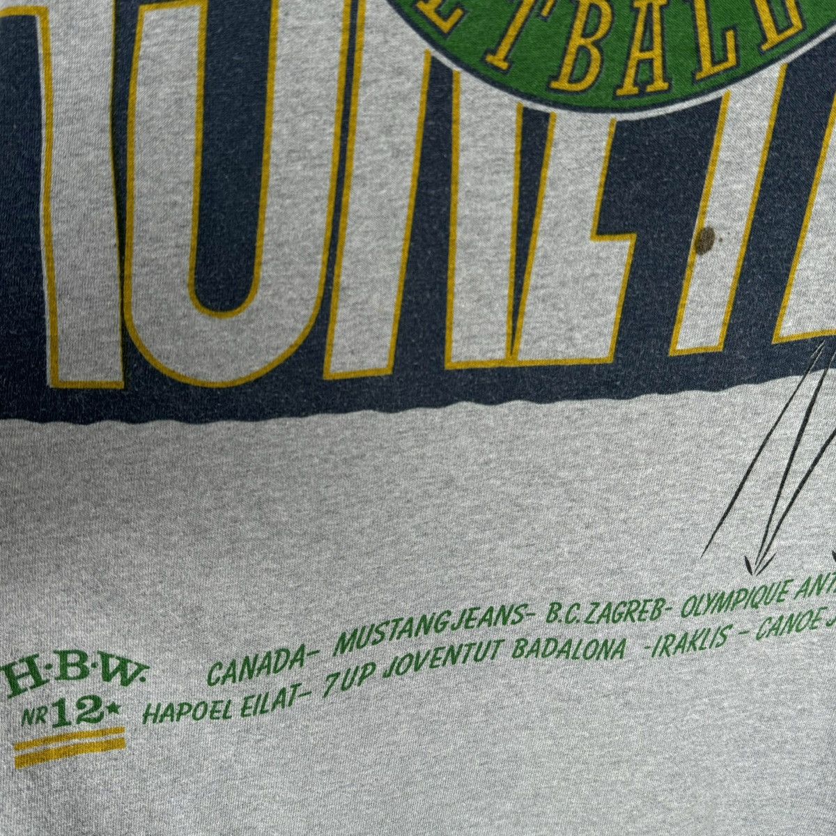 Harlem Globetrotters Vintage 90s Haarlem Basketball Week Rare Hanes AOP T Shirt Size US XXL / EU 58 / 5 - 7 Thumbnail