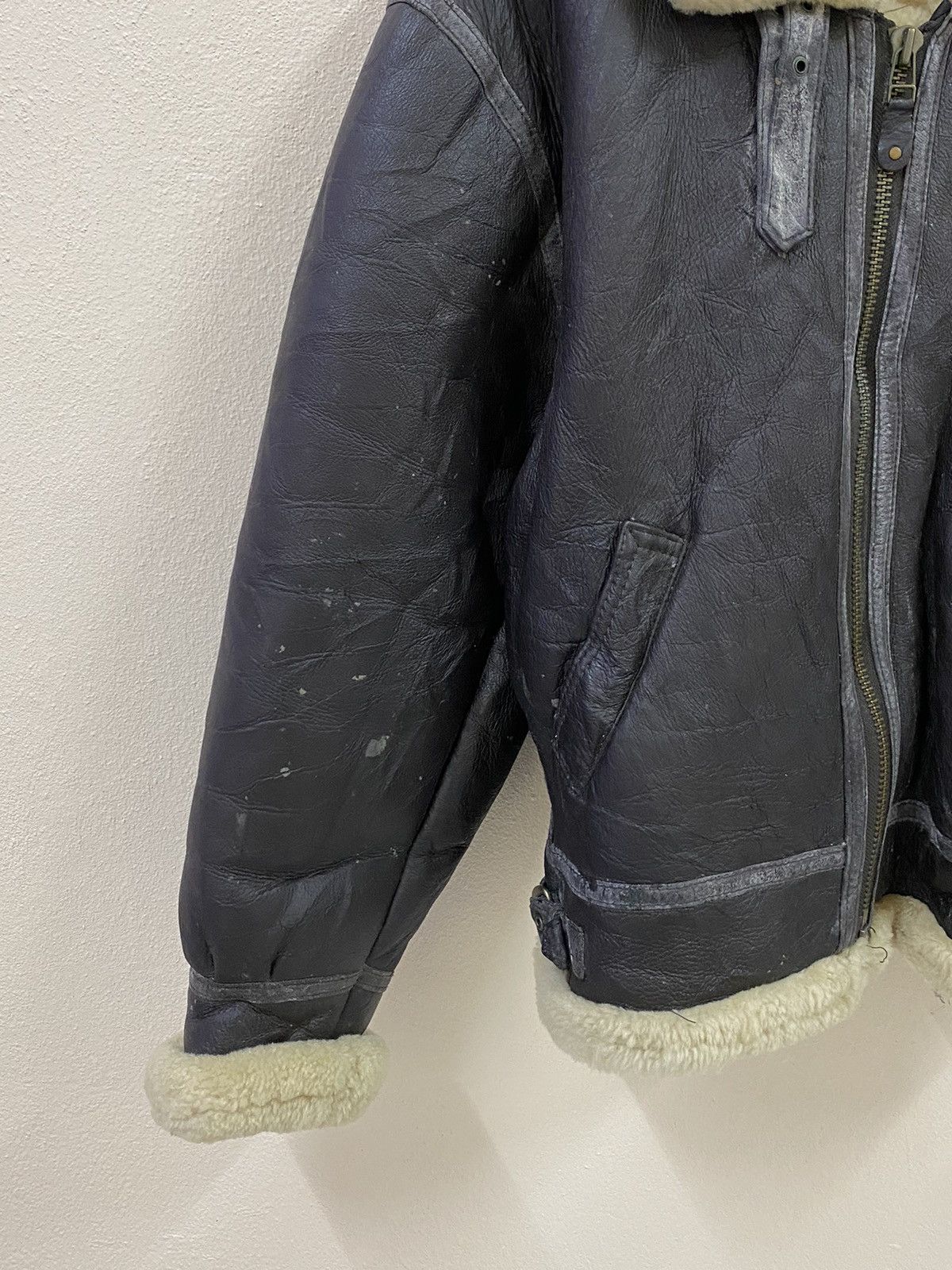 Vintage Vintage B3 Military Air Force Leather Jacket Size US XL / EU 56 / 4 - 4 Thumbnail
