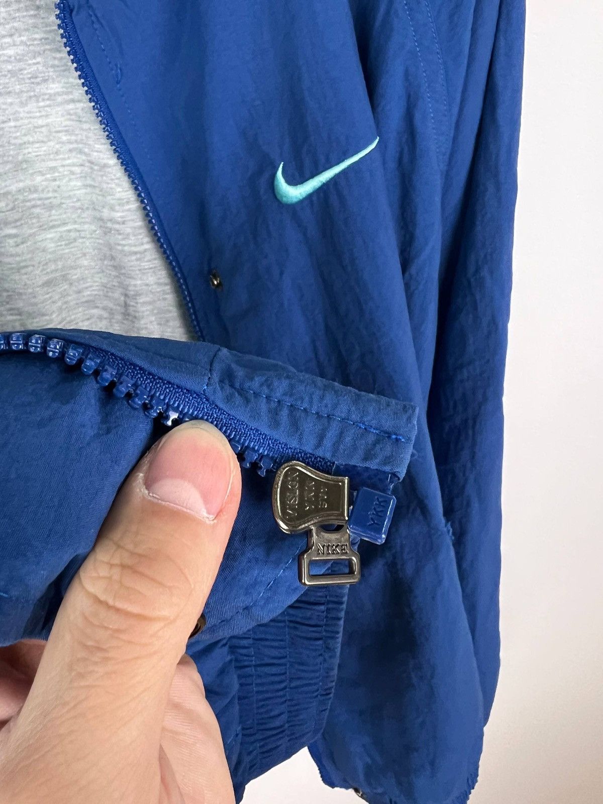 Nike Nike 90s streetwear vintage jacket size L Size US L / EU 52-54 / 3 - 9 Thumbnail