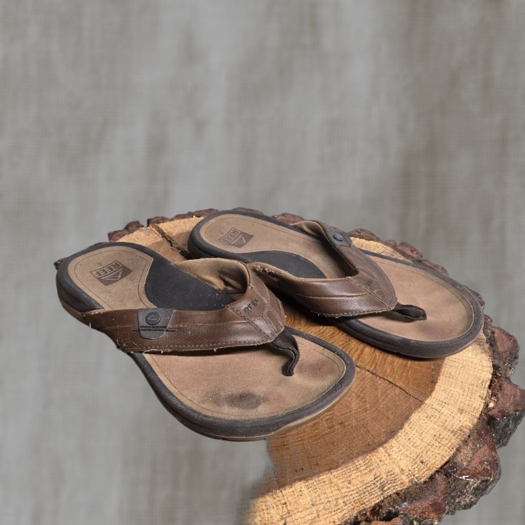REEF Reef Sandals Womans 8 Thong Flip Flops Brown Beach Size US 8 / IT 38 - 1 Thumbnail