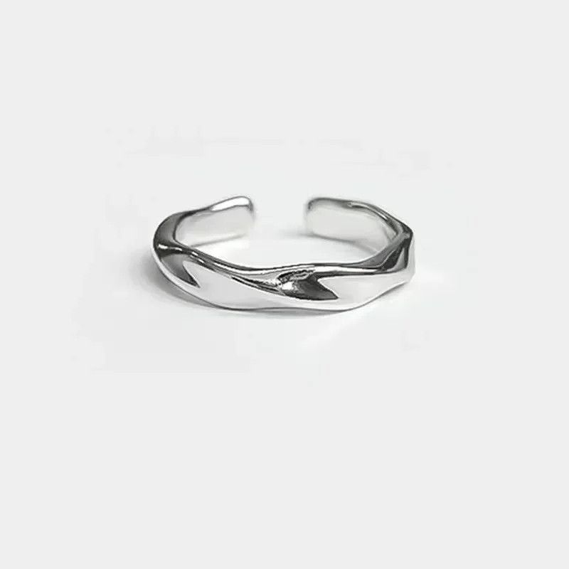 Vintage Resizable Metal Twist Simple Ring Size ONE SIZE - 3 Thumbnail