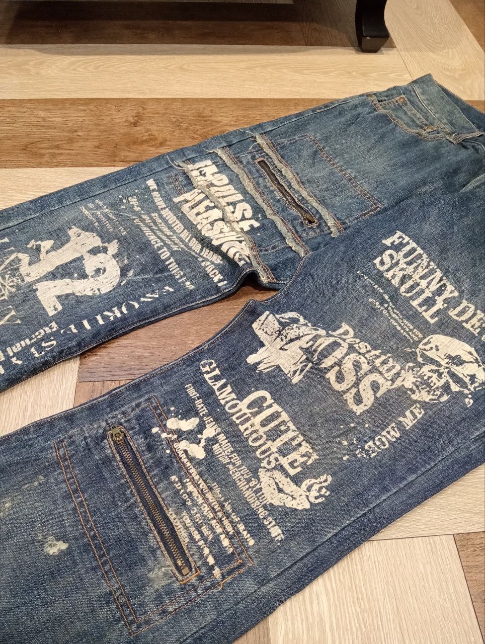 Japanese Brand JAPANESE FUNNY DEVIL SKULL BLUE DENIM PAINTED FLARED PANTS Size US 35 - 6 Thumbnail