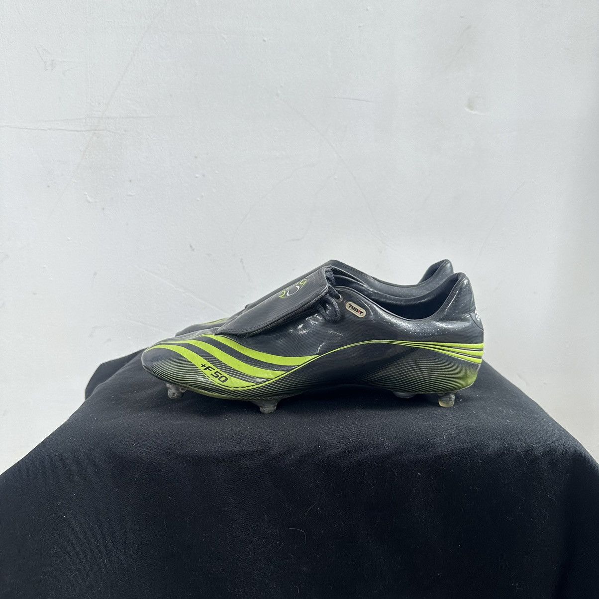 Adidas Adidas F50 Tunit Soccer Cleats Football Boots 2006 Size US 11 / EU 44 - 5 Thumbnail