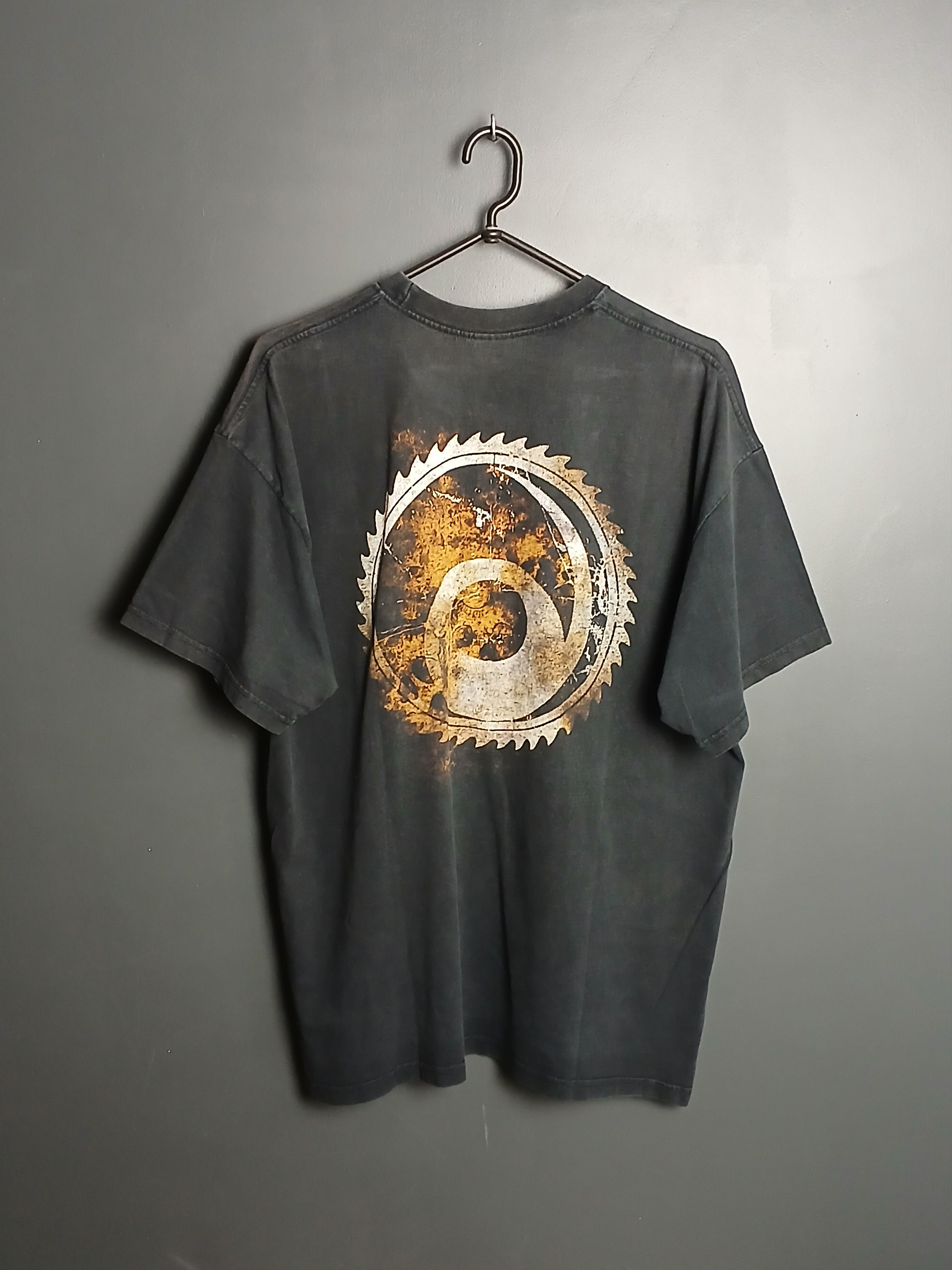Band Tees Six Feet Under A Decade In Grave T-Shirt Size US XL / EU 56 / 4 - 2 Thumbnail