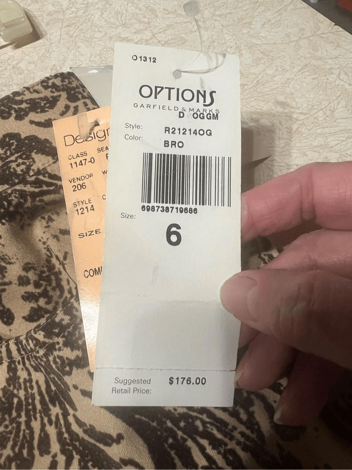 Designer Options Garfield & Marks Printed Beige/Brown Pants Sz 6 NWT Size 28" / US 6 / IT 42 - 8 Thumbnail