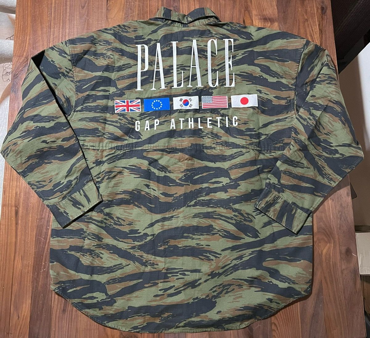 image of Gap Oxford Drop Shoulder Loose Fit Camo Green in Green Camo, Men's (Size XL)