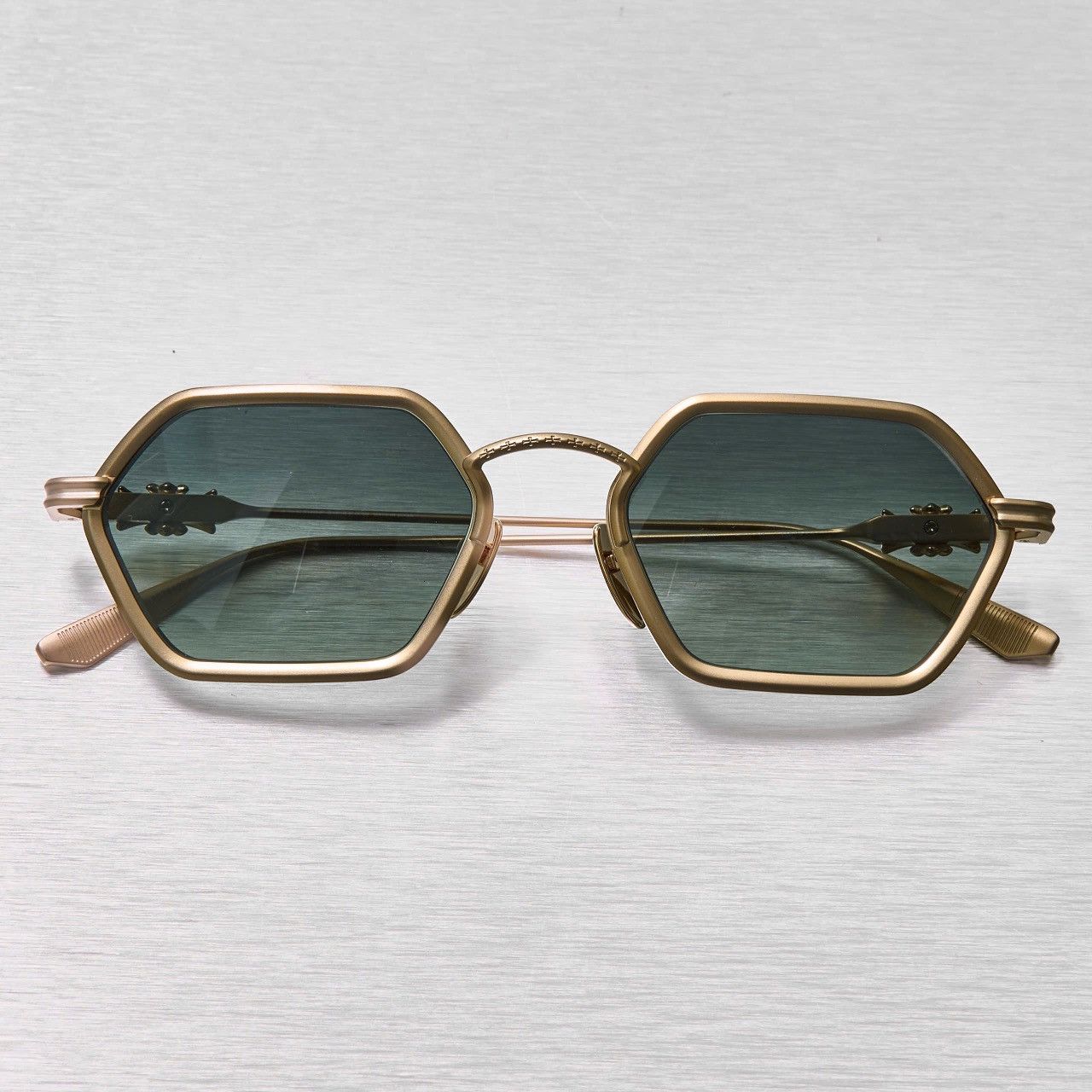 Chrome Hearts CHROME HEARTS DATASS MATTER GOLD PLATED SUNGLASSES Size ONE SIZE - 6 Thumbnail