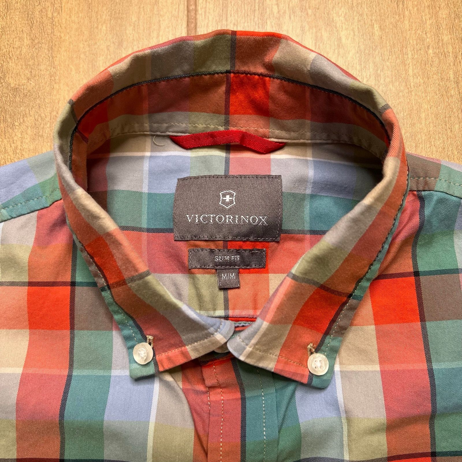 Victorinox Victorinox Plaid Button Up Shirt Mens M Slim Fit Red Blue Size US M / EU 48-50 / 2 - 12 Thumbnail