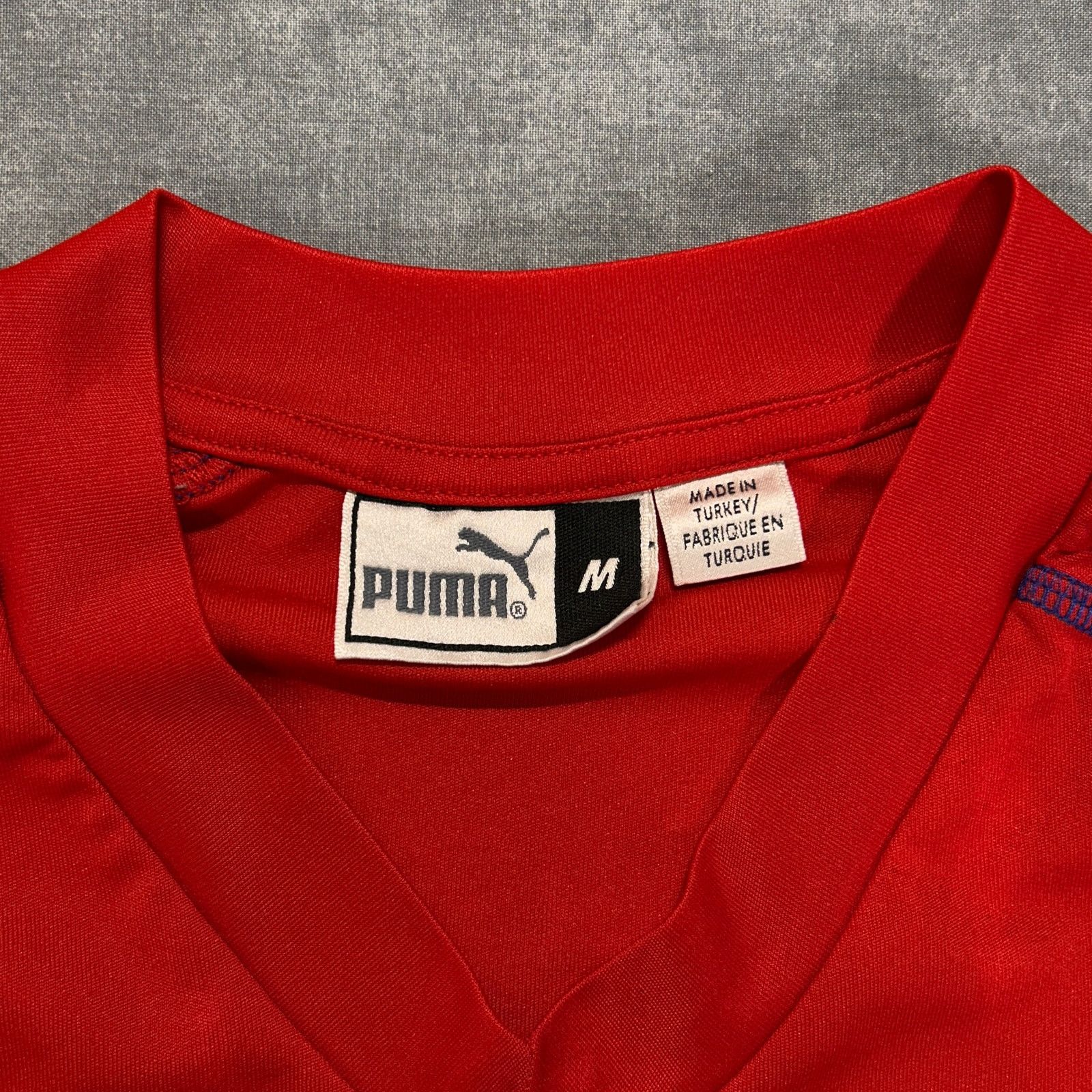 Puma VTG Y2K Puma athletic training sportswear soccer shirt mns M Size US M / EU 48-50 / 2 - 5 Thumbnail