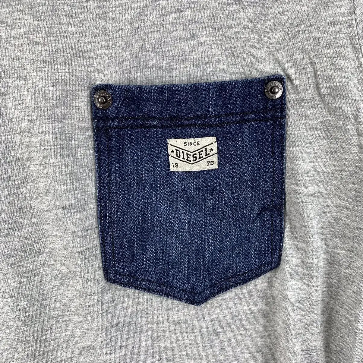 Diesel Vintage DIESEL ITALY Denim Pocket Plain Tee Shirt Top Size US M / EU 48-50 / 2 - 7 Thumbnail