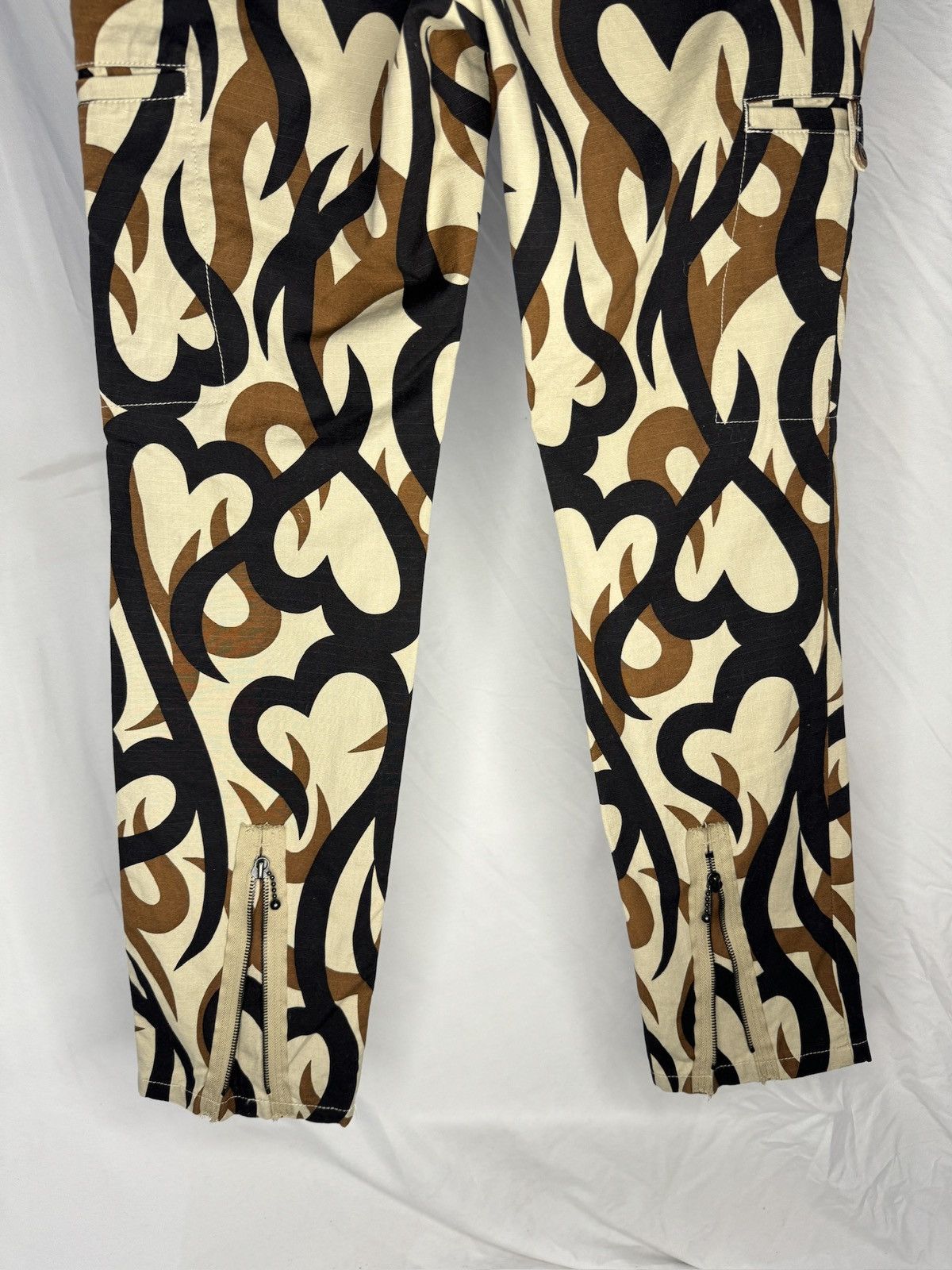 Number (N)ine Number (N)ine Tribal Heart Camo Pant Size US 32 / EU 48 - 10 Thumbnail