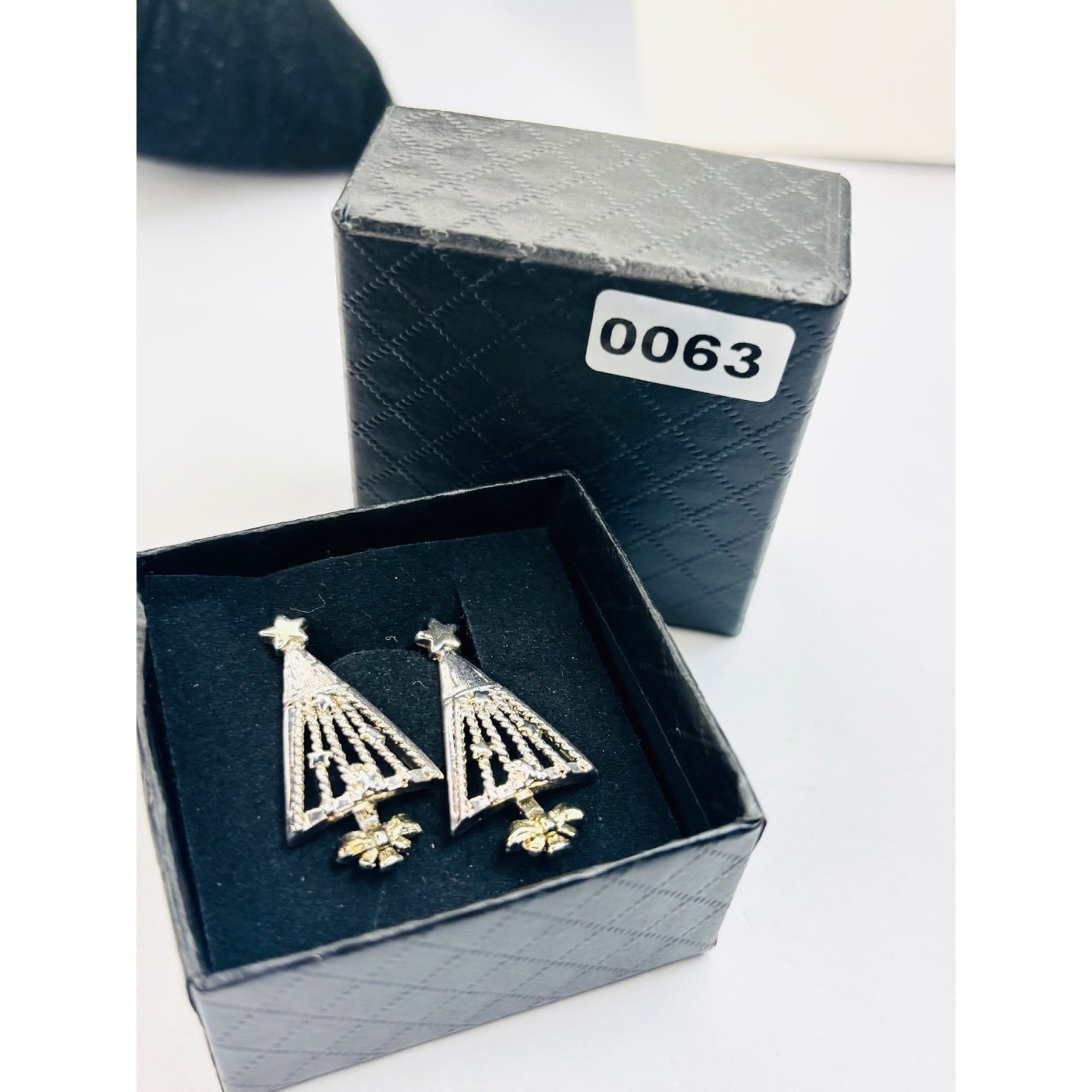 Other Silver & gold toned Christmas Tree Dangle Earrings With Star Size ONE SIZE - 6 Thumbnail