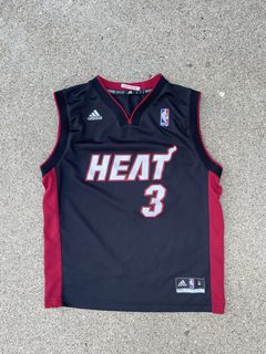 Lebron on sale heat jersey