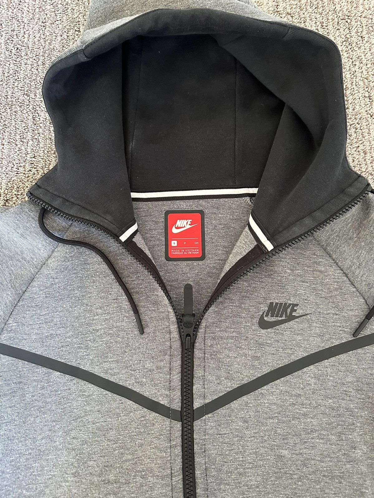 Nike Nike Tech Fleece Hoodie Size US S / EU 44-46 / 1 - 2 Thumbnail