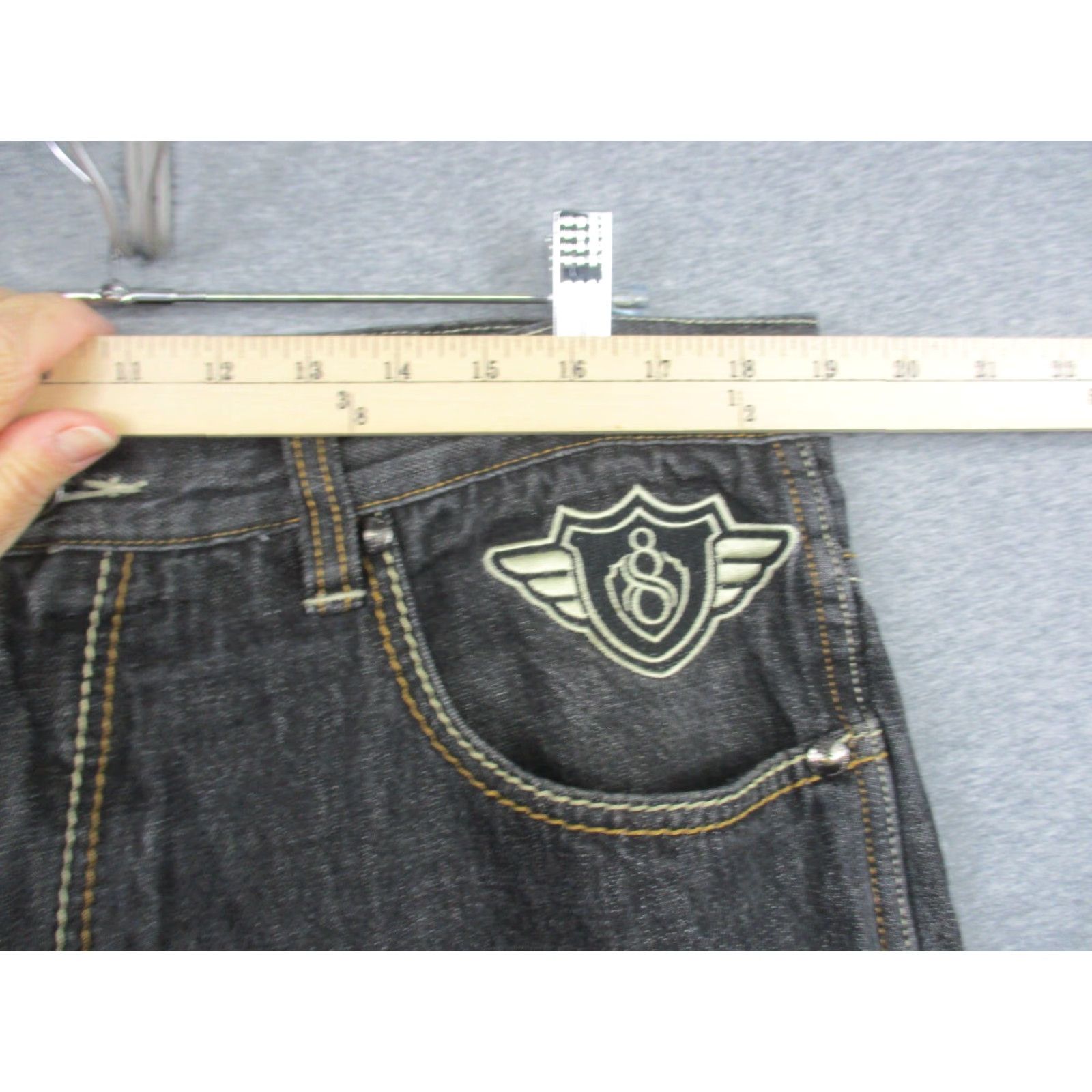 Vintage VINTAGE Eight 732 Jeans Mens 34x32 Baggy Loose Hip Hop Grunge Metal Embroidered Logo Patch Stains Studded Size US 38 / EU 54 - 5 Thumbnail
