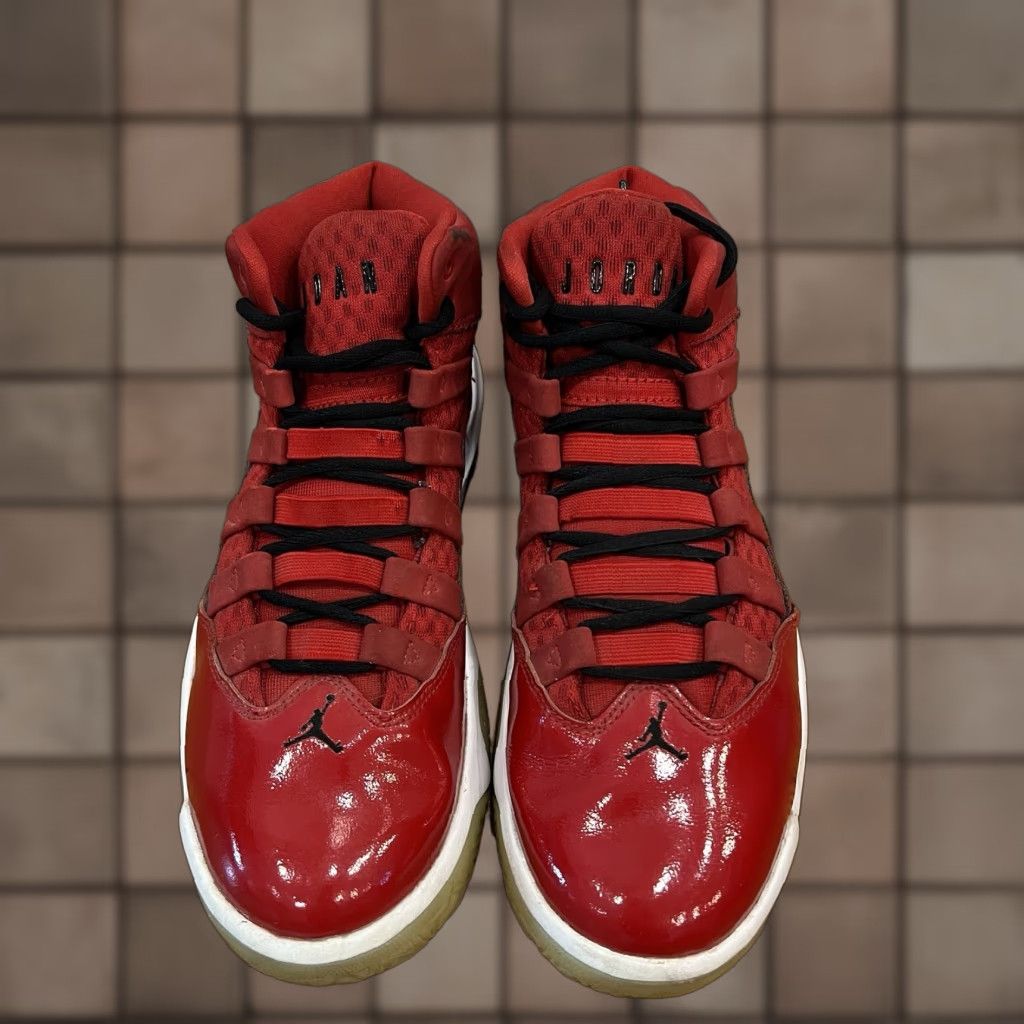 Jordan Brand Air Jordan Max Aura Gym Red Sneakers CQ9451-600 Women's US 8 Size US 8 / IT 38 - 1 Thumbnail