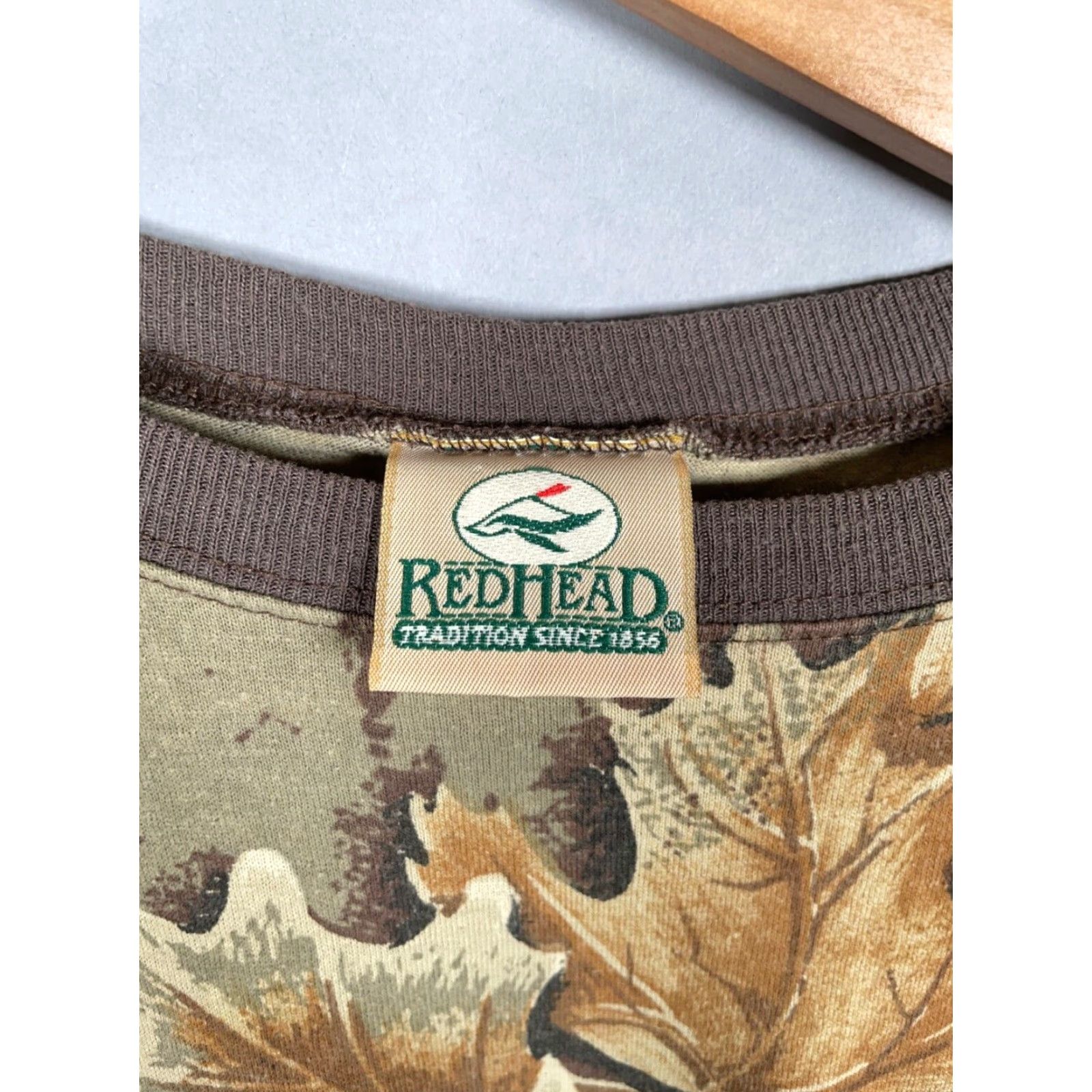 Vintage VINTAGE RedHead Camouflage T-Shirt Long Sleeve Pocket XL Men’s 90s Green 50-50 Cotton-Polyester Comfort Vintage 1990s Size US XL / EU 56 / 4 - 4 Thumbnail